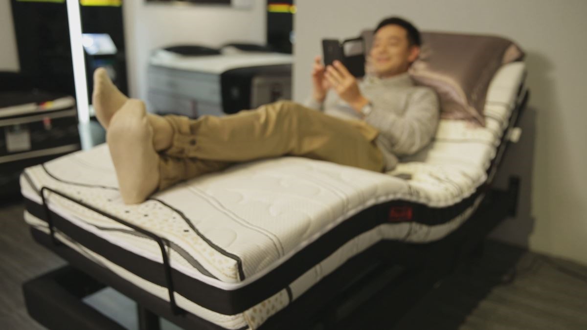 人的一天之中約有 3/1 的時間在睡眠中度過,因此床墊