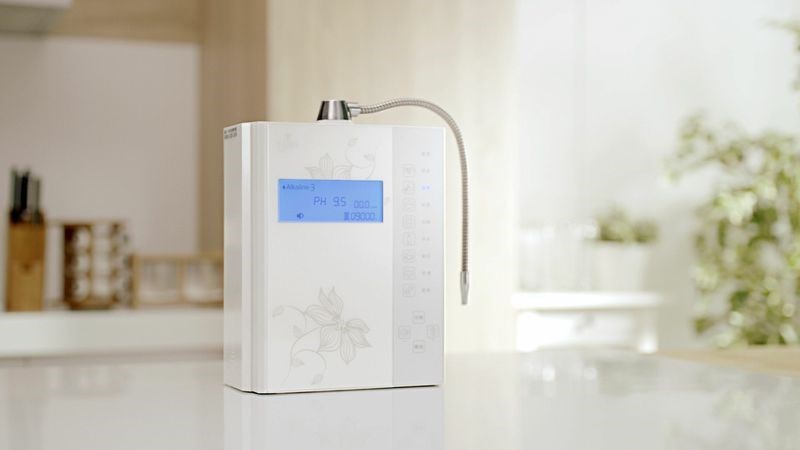 電解離子整水器:雅緻極簡設計苛求細節講究功能,不挑地區使用,簡單建立高品質健康生活。圖片提供_千山淨水 電解離子整水器:雅緻極簡設計苛求細節講究功能,不挑地區使用,簡單建立高品質健康生活。圖片提供_千山淨水