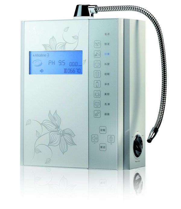 電解離子整水器:八段數的鹼性、酸性、中性水,產生用途廣泛的水,同時依照南北地區水質調整電解力。圖片提供_千山淨水 電解離子整水器:八段數的鹼性、酸性、中性水,產生用途廣泛的水,同時依照南北地區水質調整電解力。圖片提供_千山淨水