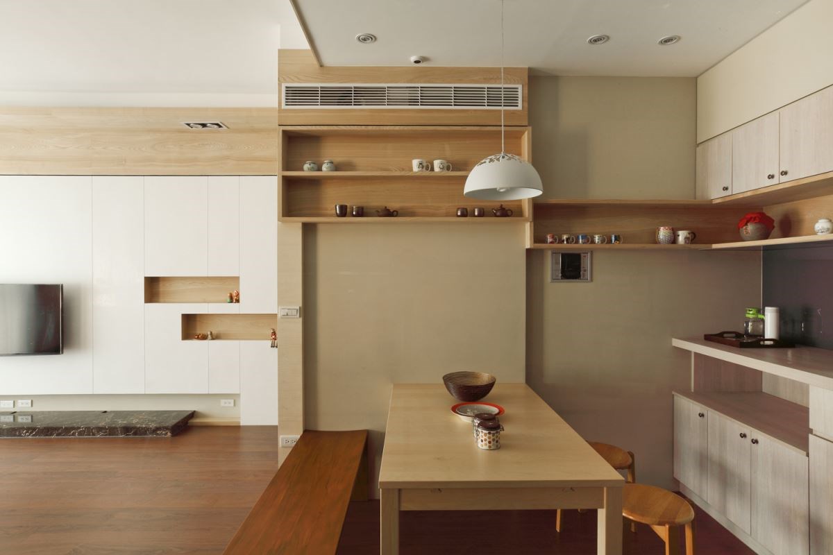 男主人任職於建設公司,女主人則是建築師事務所內的設