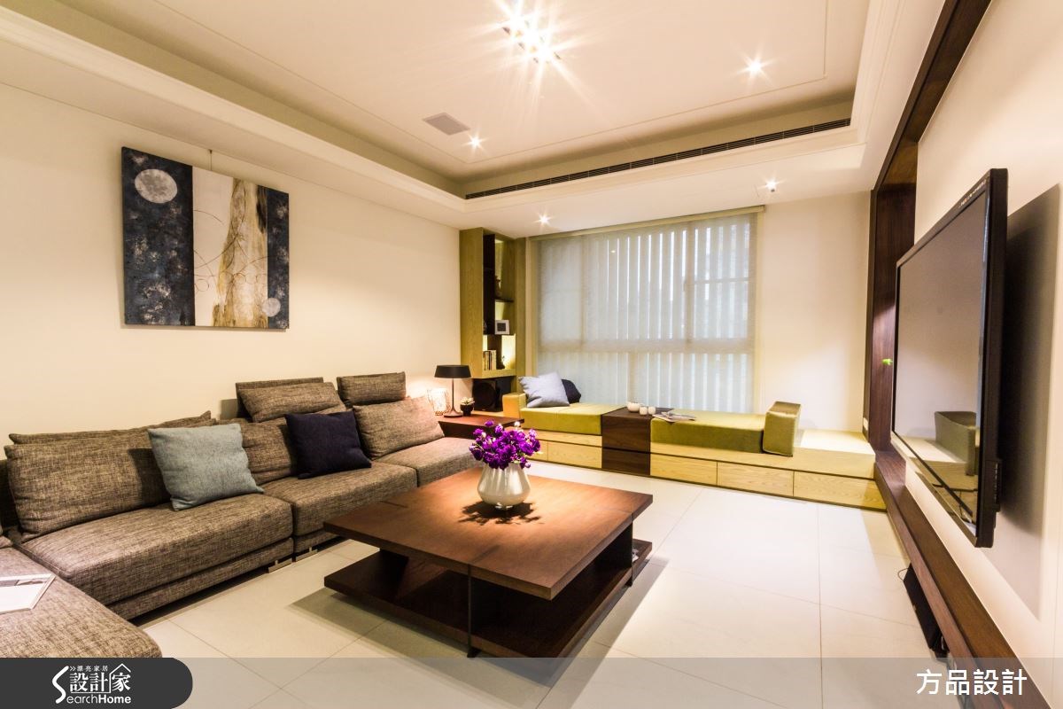 今天要分享的案例位於高雄市楠梓區, 46 坪的空間居住