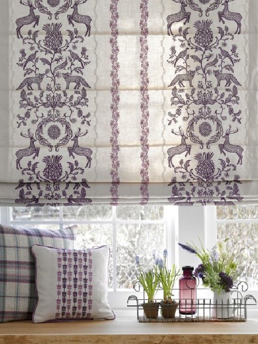 利用佔據空間大面積的窗簾、抱枕等軟件，可以有效快速的改變空間風格，不產生大量廢料，是輕裝修的好選擇。圖片提供_榭琳傢飾設計公司