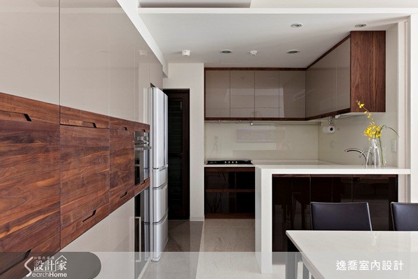 家中的採光條件往往是在居家規劃設計中很重要的一環，