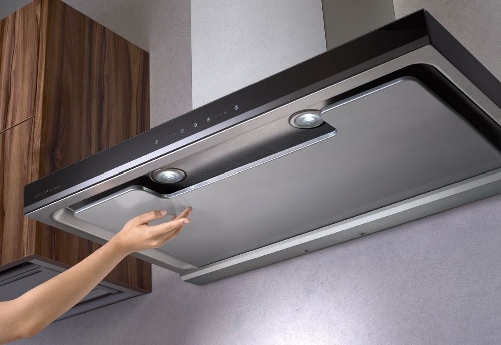 烹調食物時漫天油煙一直是廚房裡一大噩夢，為了家人的