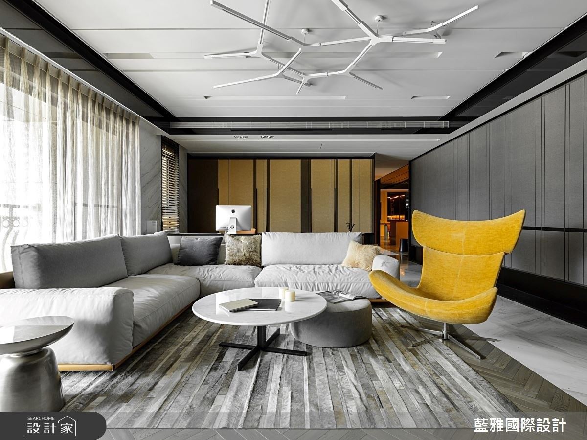 透過經典逸品家具、細緻的皮革工藝，創造獨特品味的時尚宅。