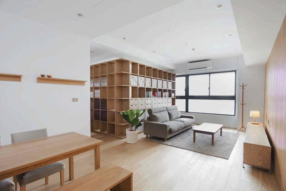 寬敞的用餐環境，可隨人數改變配置方式。圖片提供_MUJI無印良品