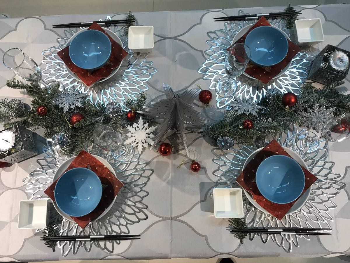 為紀念日本餐桌擺飾藝術協會創立30周年，日本餐桌擺設