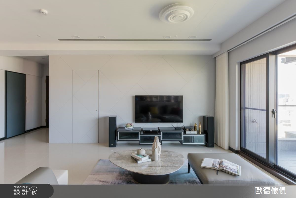 屋主夫婦對於住宅規劃有一套個人想法，注重收納機能，