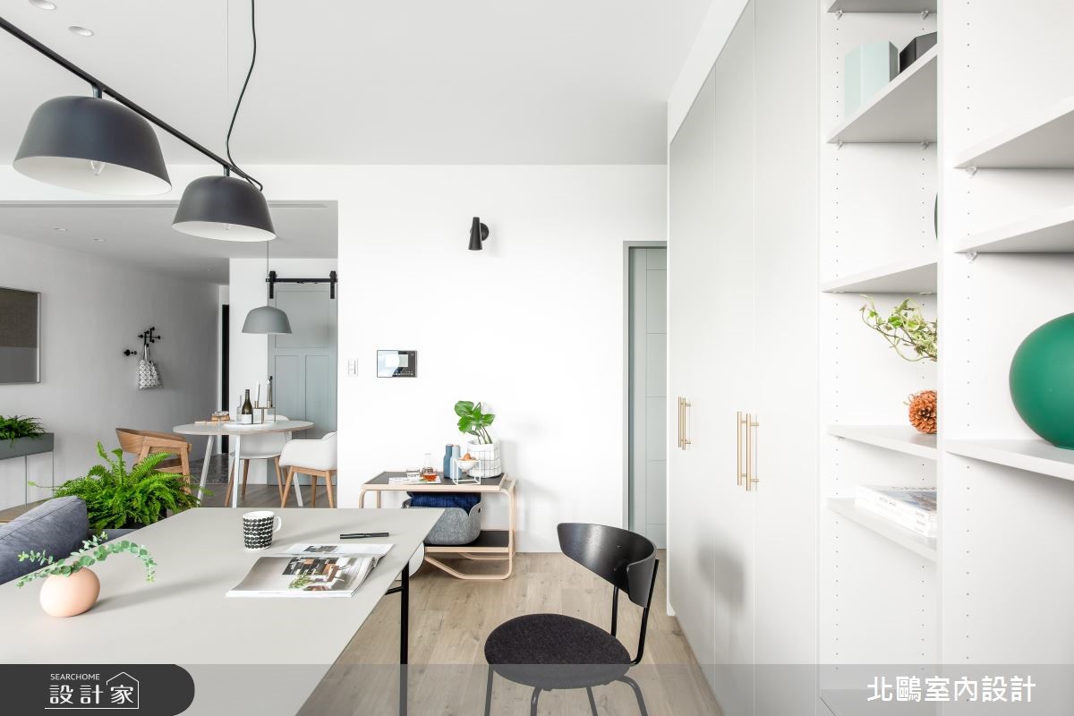 28 坪合宜住宅，設計師透過北歐風作為底蘊，藉由白色