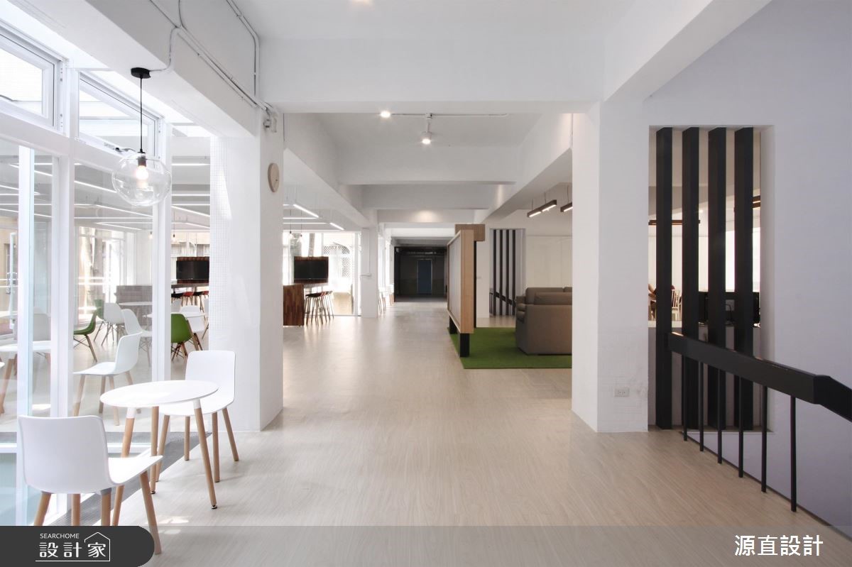 原是歷經多年的老建築，面臨老舊屋況、採光不佳以及通