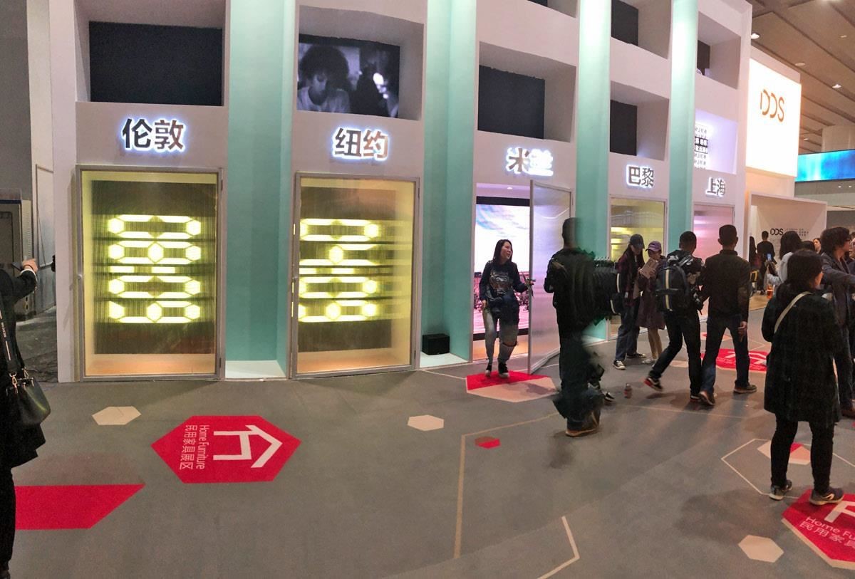 DDS館外打造光影盒子讓人在這裡大拍網美照！