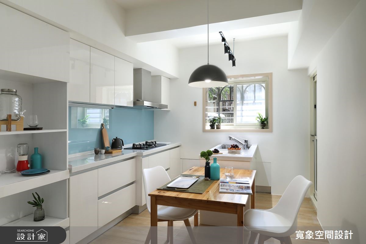 26 坪簡約風老屋，原格局動線浪費，設計師重新審思動