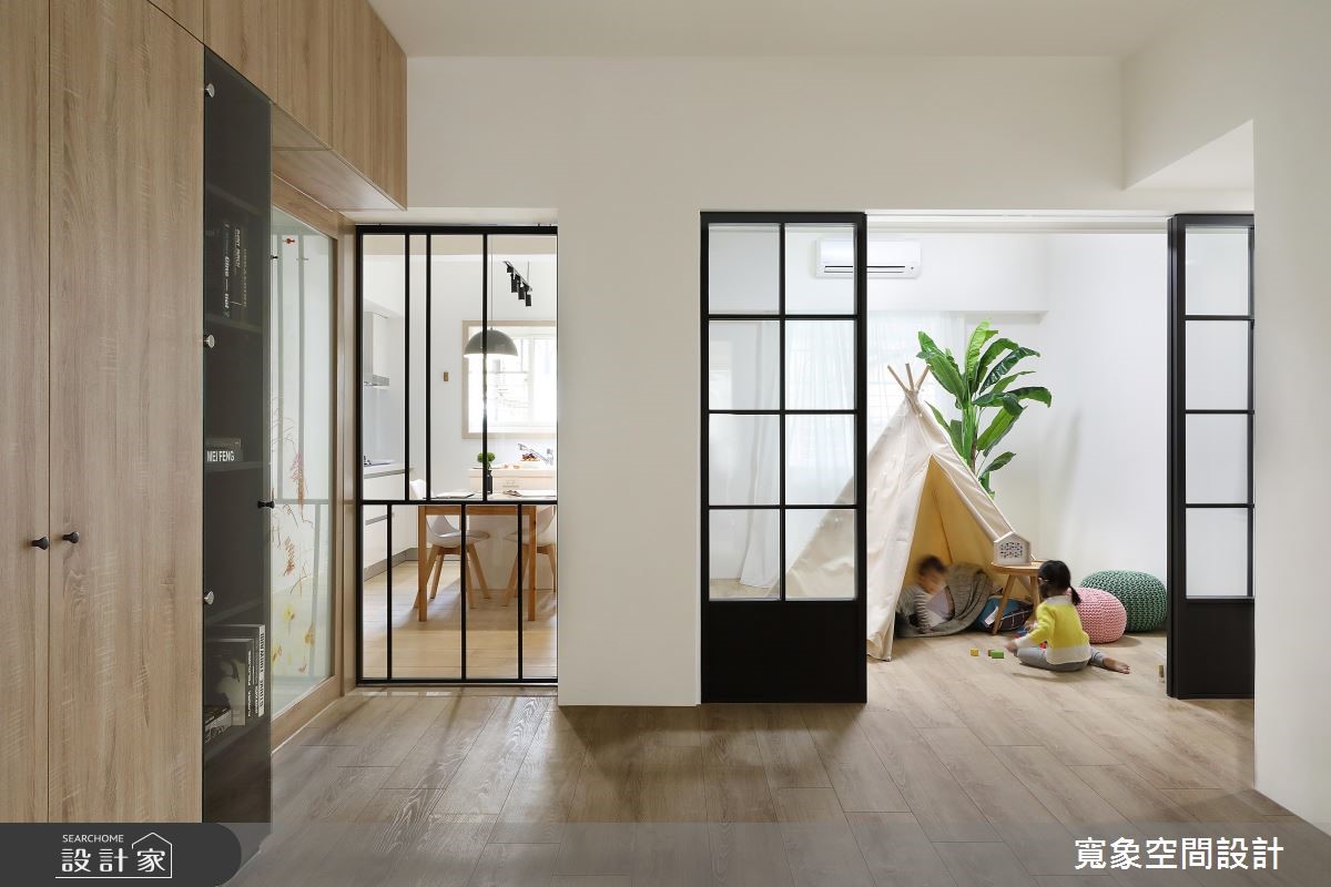 26 坪簡約風老屋，原格局動線浪費，設計師重新審思動