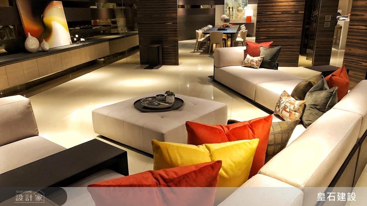 皇石建設公司以國際化的角度及思維思考豪宅建築，從時
