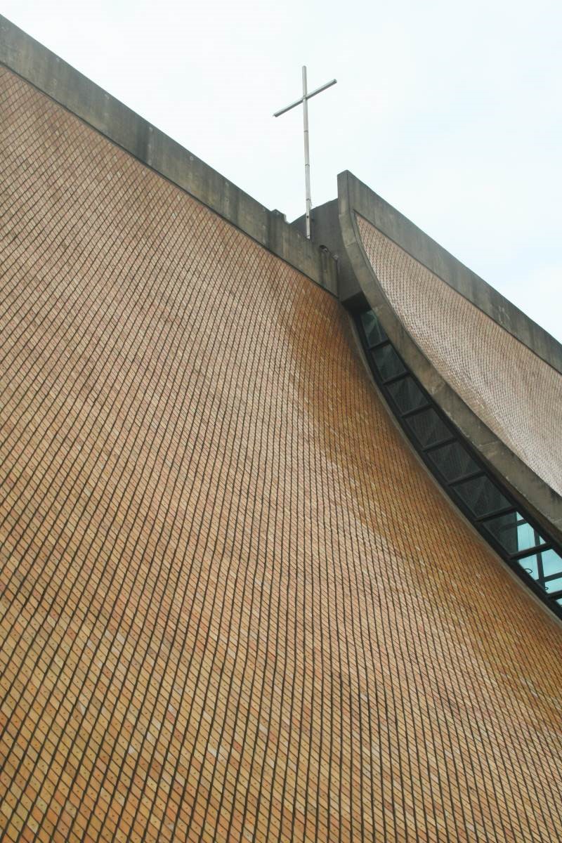 近幾年全球面臨極熱極寒的極端天氣，不僅氣溫屢創新高