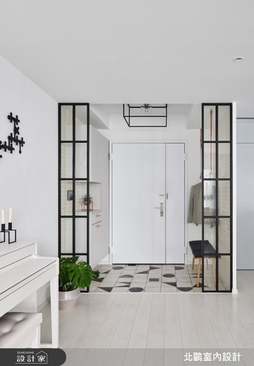 玄關，好像家中可有可無的區域，但真正生活起來，卻發