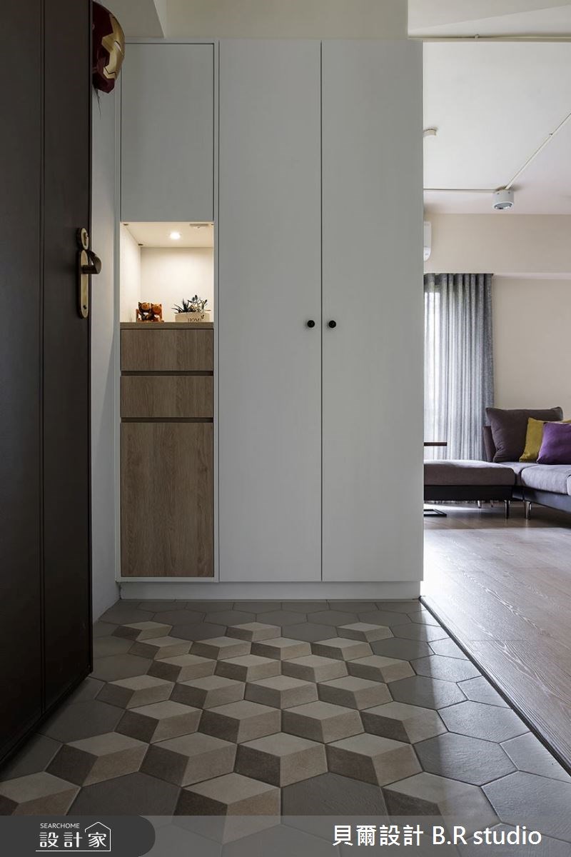 一家三口的 26 坪新居,由清新溫暖的北歐風、落地窗引