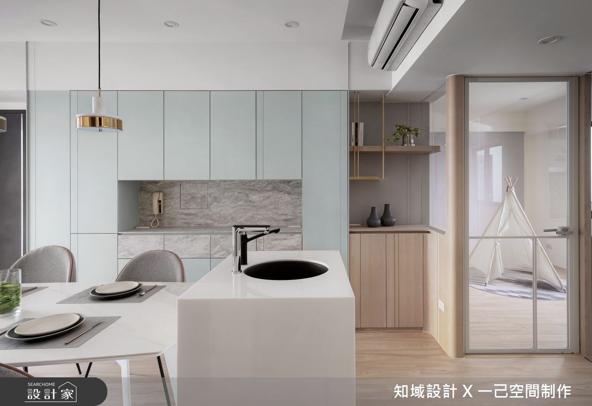 擁有深厚設計底蘊、重視家庭暖度的劉啟全、陳韻如、方