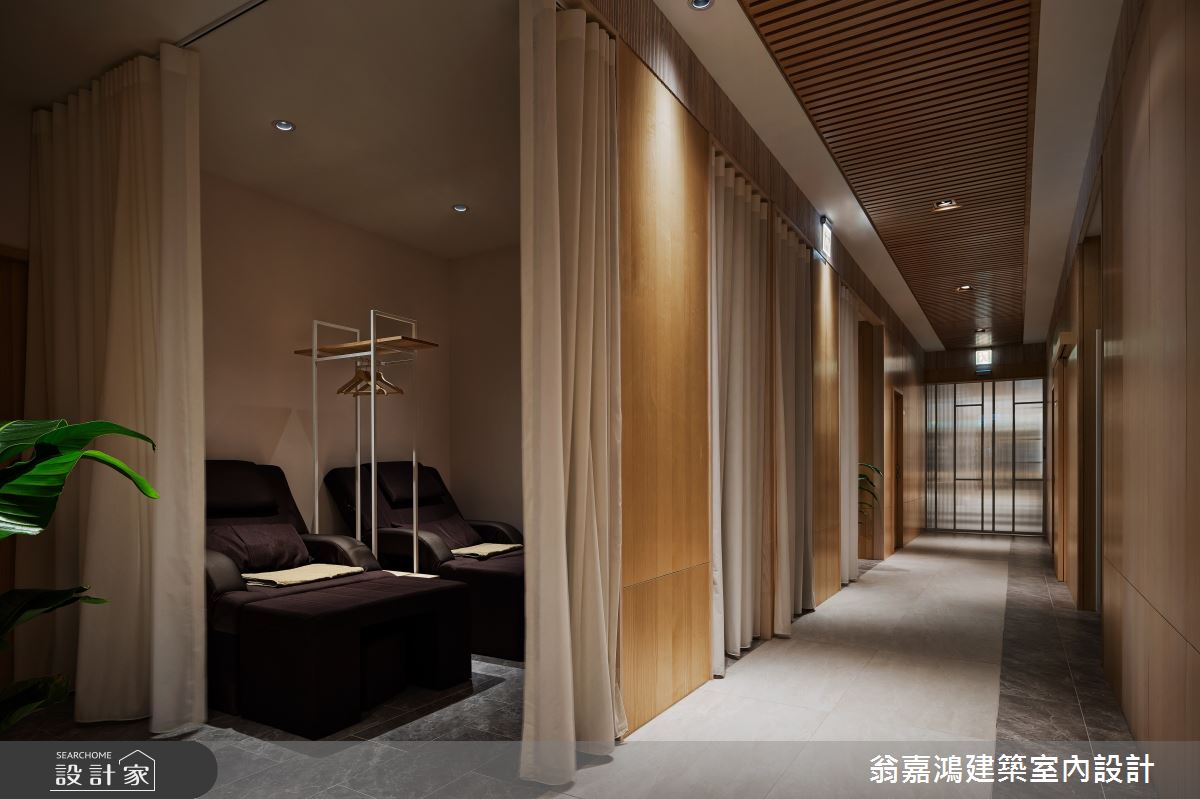 位於台北市大直的六星按摩會館,設計師以精緻飯店風營