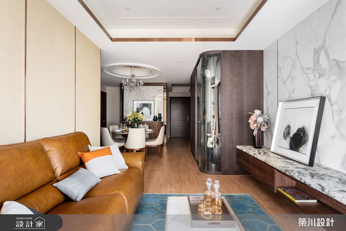 32坪新古典宅裡，創造3房2廳的格局，透過大面窗將戶外