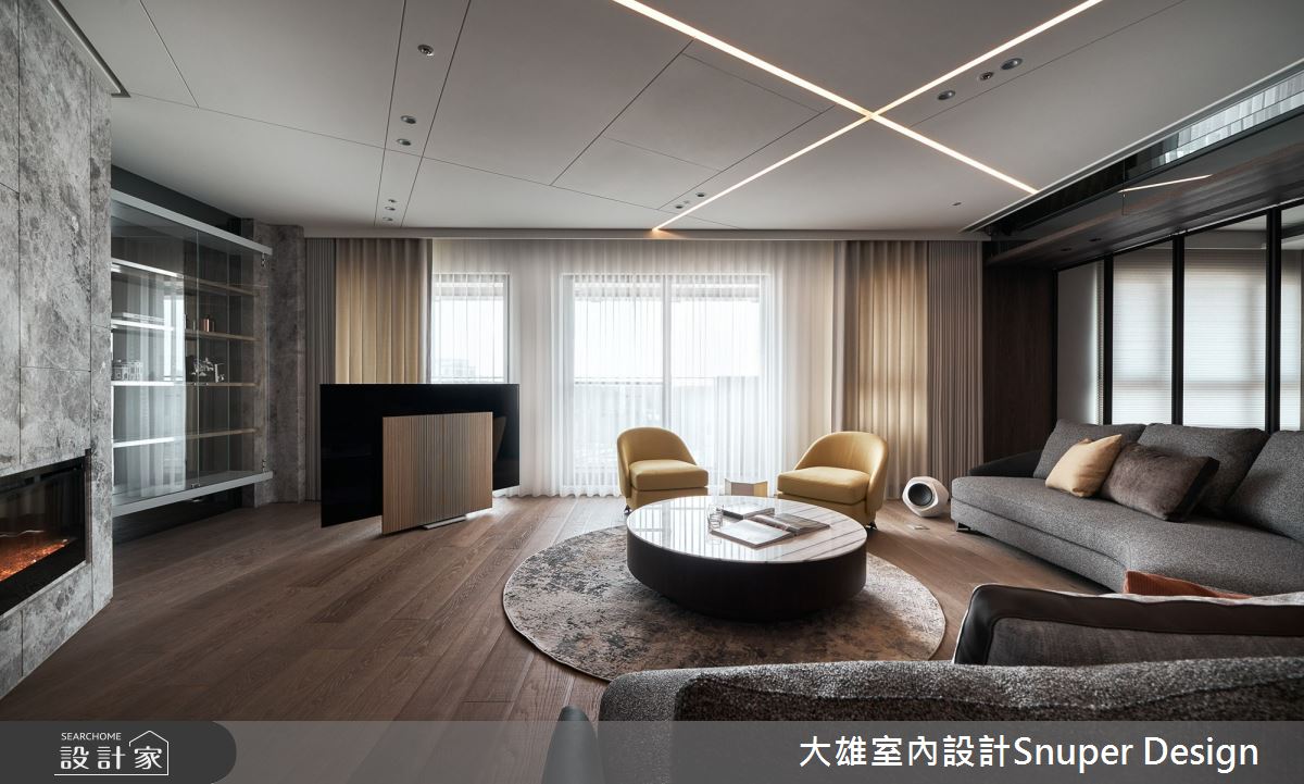 從瓦解方型格局框架、消弭電視牆的慣性思維出發，讓電