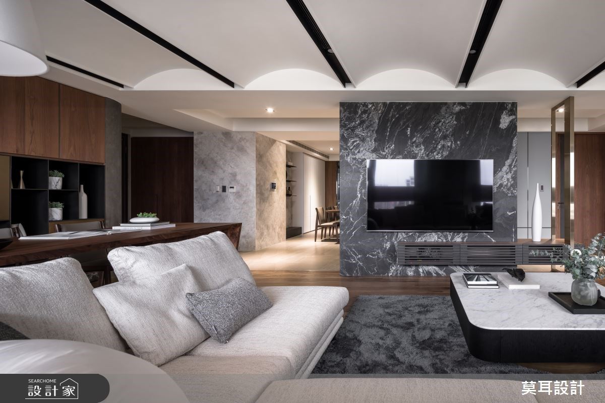 60坪的半毛胚改造成現代風空間，作為屋主退休後的生活
