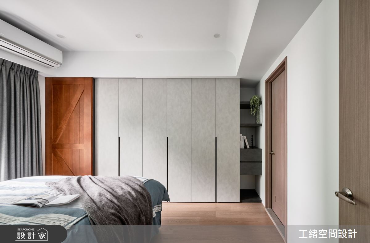 26坪現代風屋主任職科技產業,平時上班壓力大,希望回