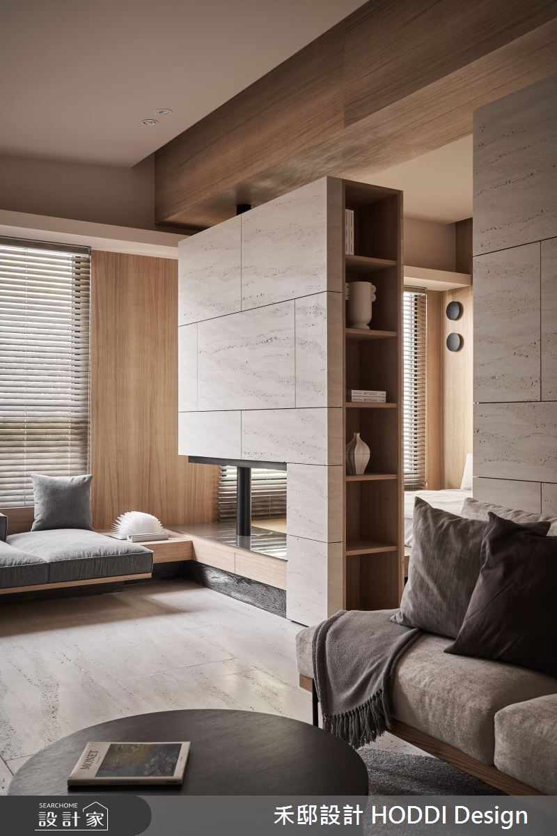 即使是同住一個屋簷下也需要各自的空間。18坪預售屋內