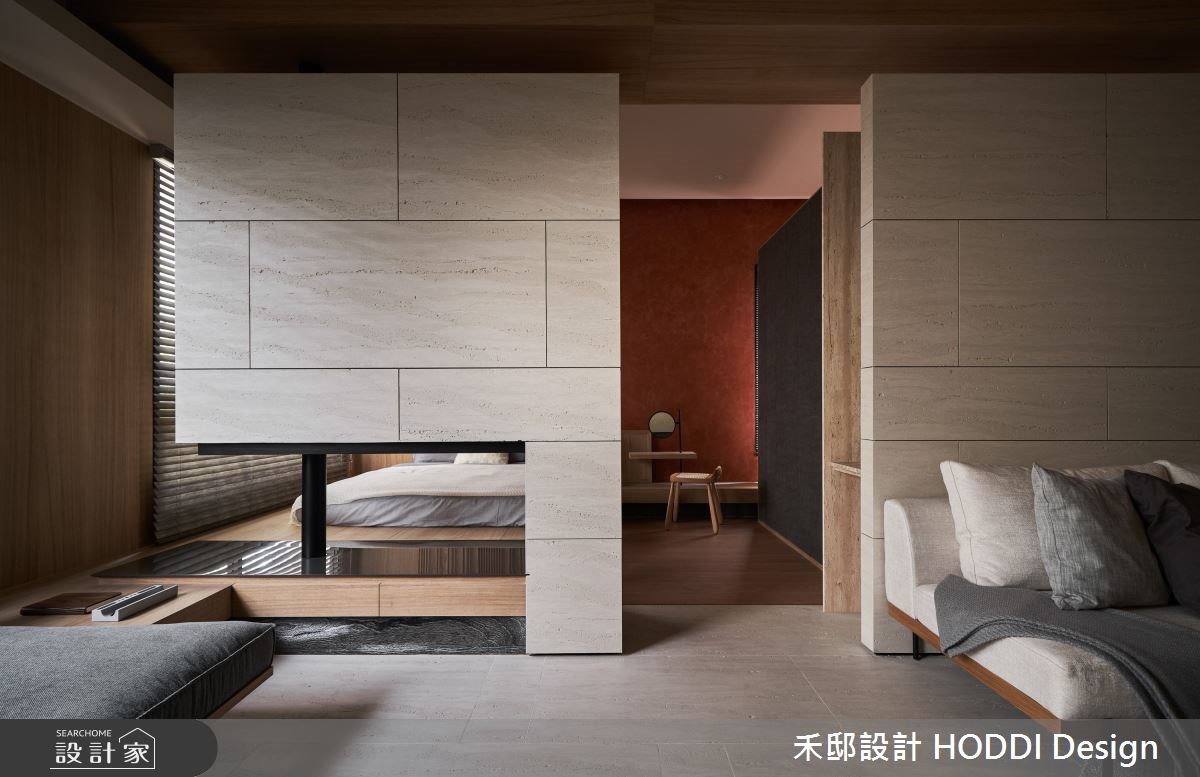 即使是同住一個屋簷下也需要各自的空間。18坪預售屋內