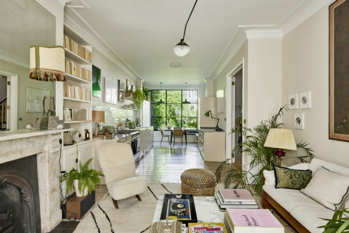 綠樹成蔭的美麗別墅位於巴恩斯伯里保護區 (Barnsbury 