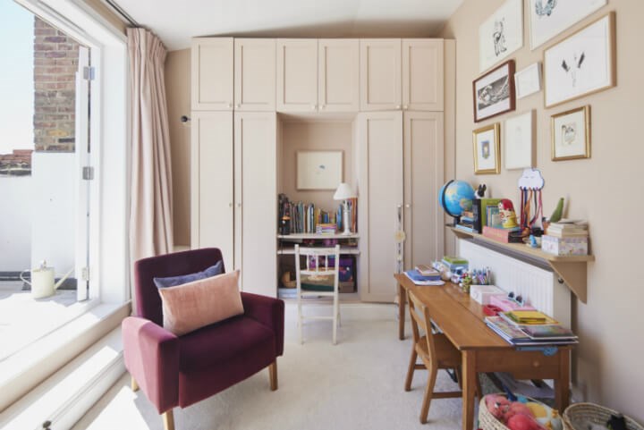 綠樹成蔭的美麗別墅位於巴恩斯伯里保護區 (Barnsbury 