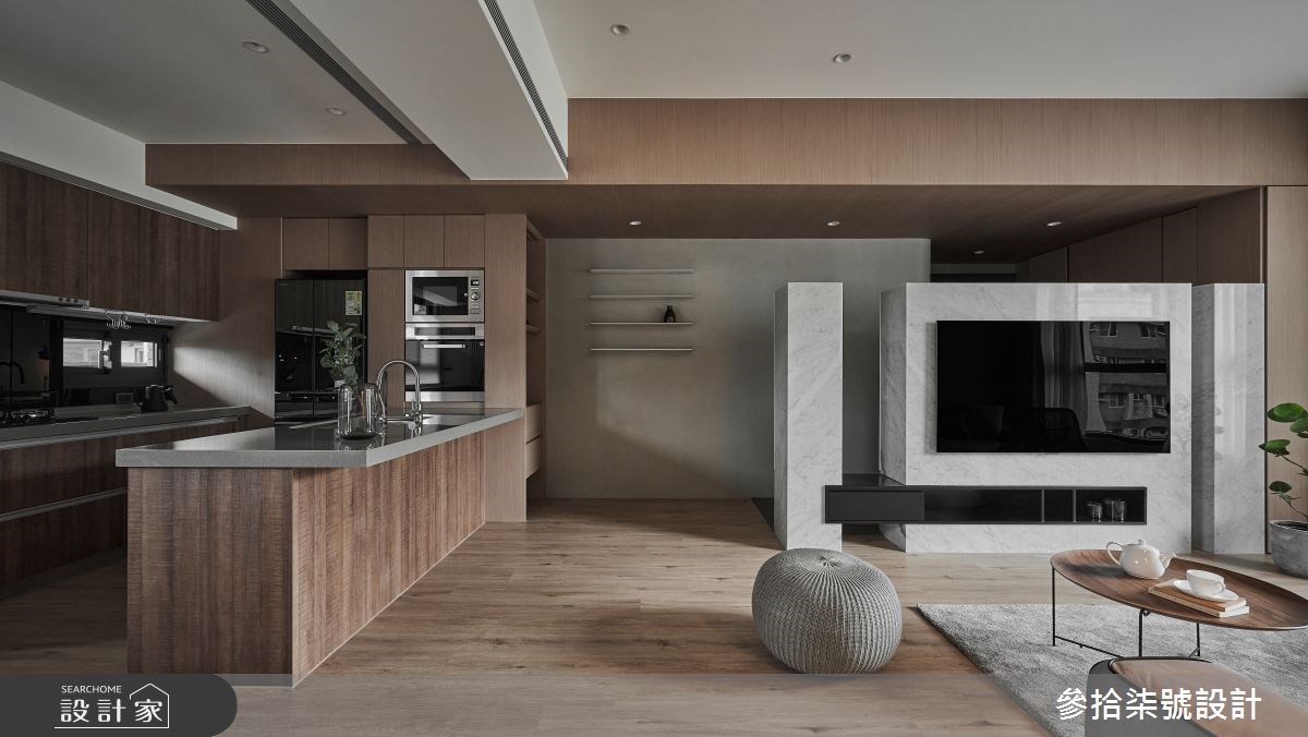 在這處 30 坪的現代風居所，設計師挹注豐富的生活機能