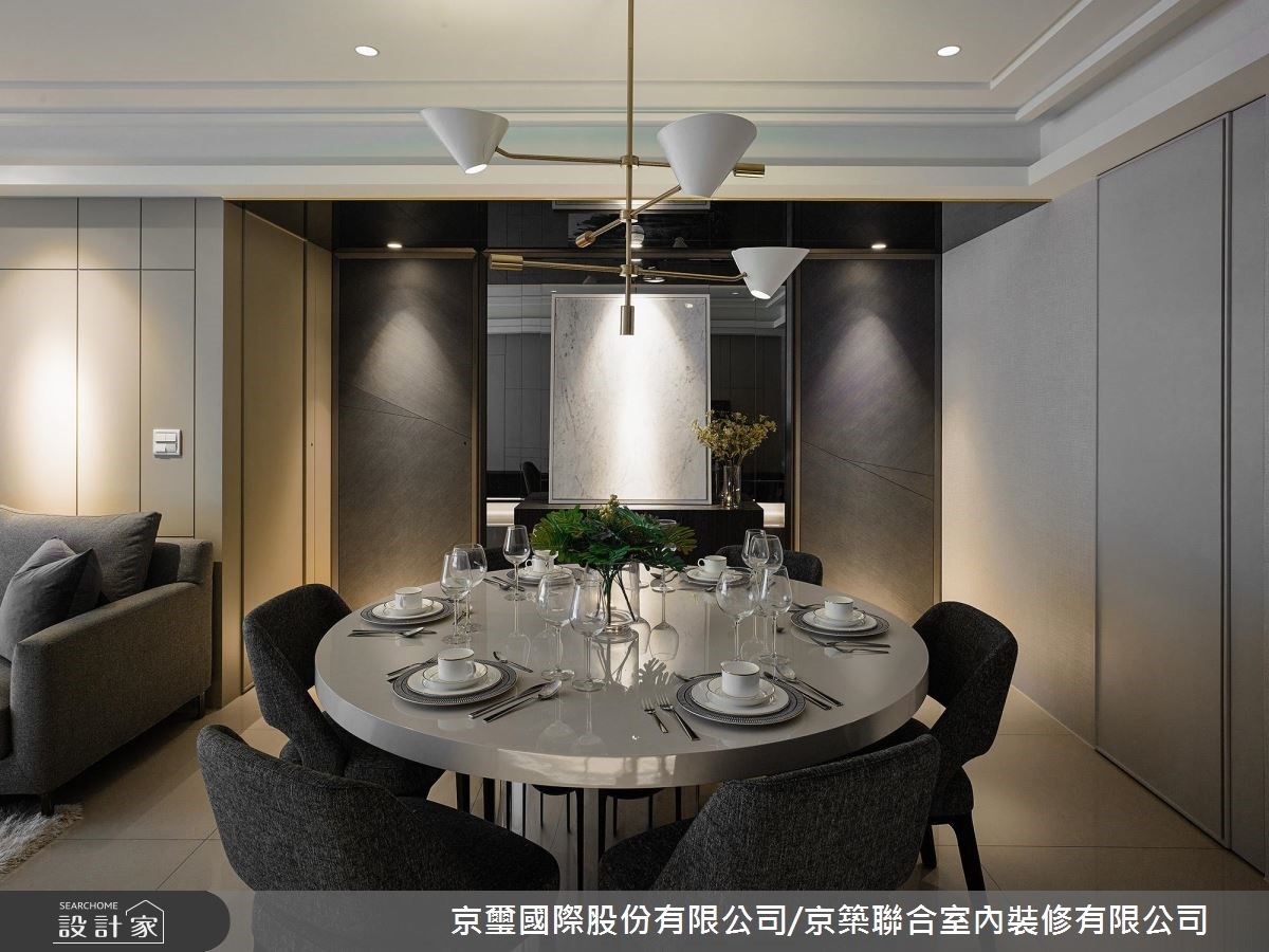 點線面構成的空間裡，透過線條與比例的精準拿捏豐富立