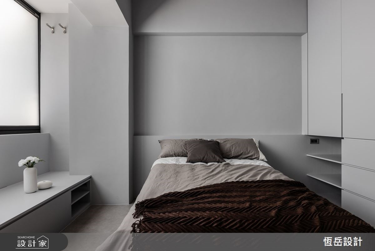 25 坪老屋的屋主來自瑞典，嚮往著極簡的機能美學，室