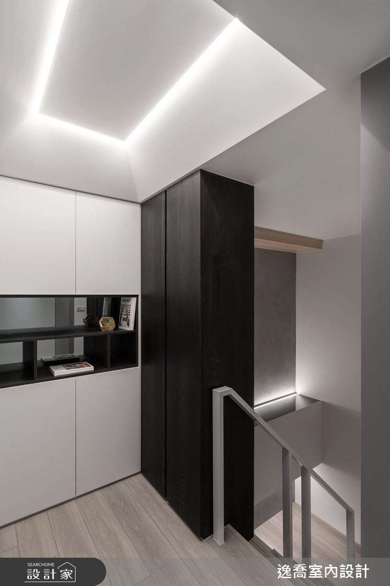 27 坪的現代風複層住宅，因為住著夫妻倆、三名成年子