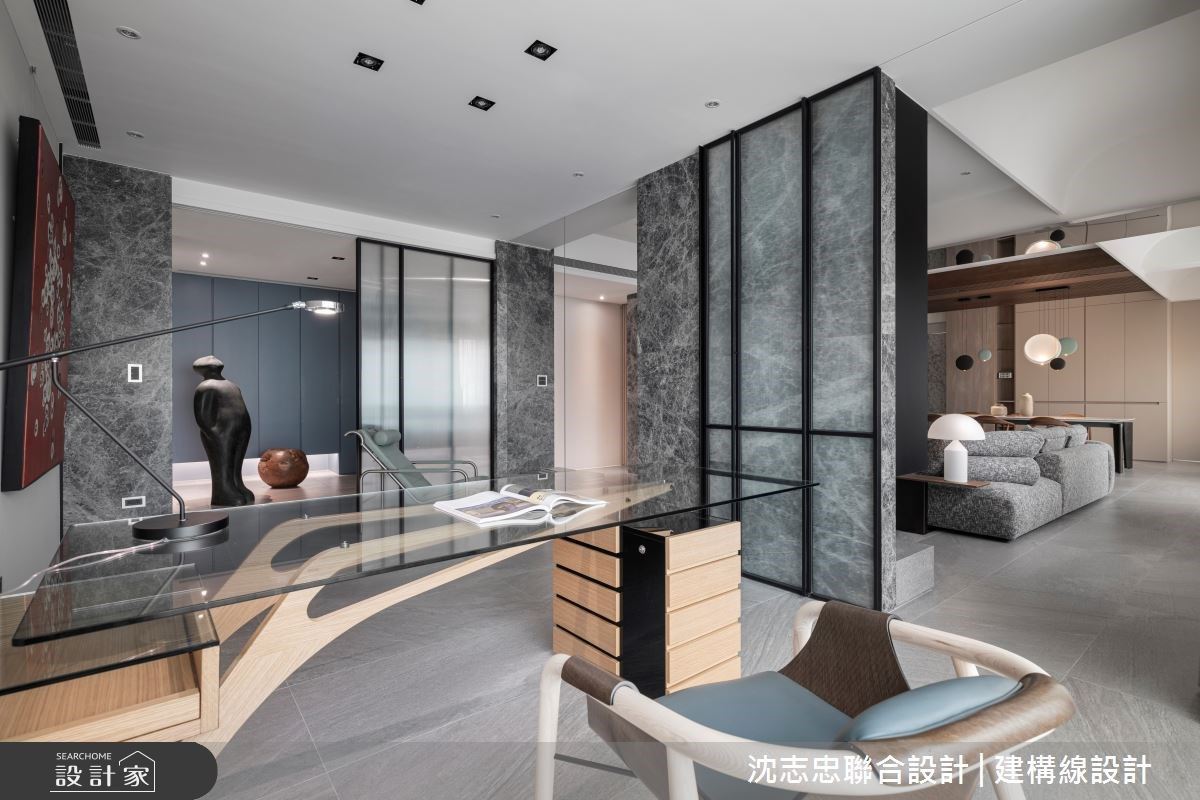 一家四口入住80坪現代風宅邸,大面窗景引援充沛日光,