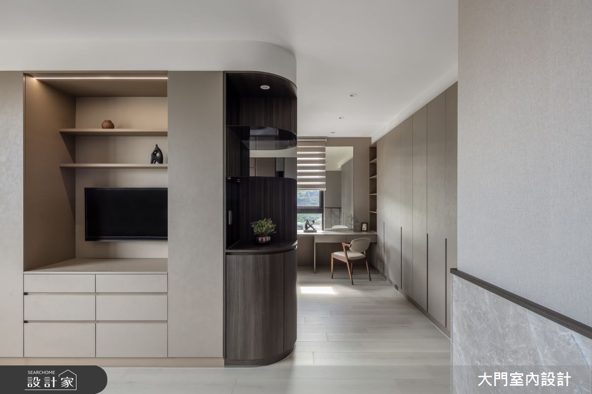 隨著都市發展進步,屋主選擇定居在地段精華豪宅聚落的