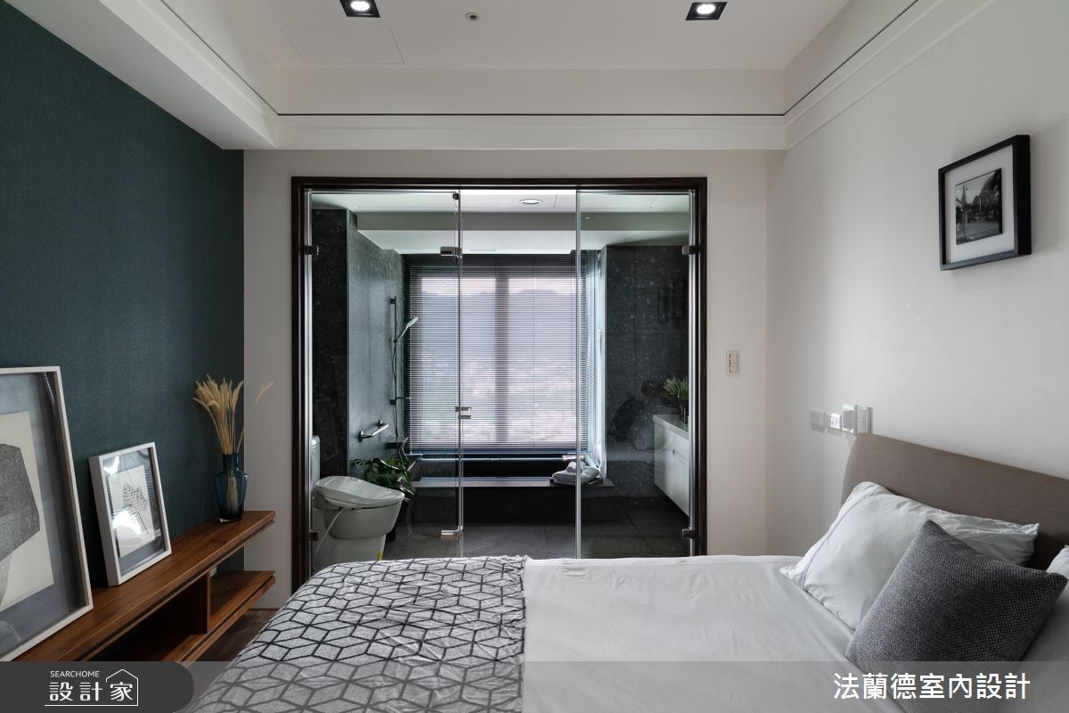 74 坪的現代風豪宅,擁有高樓層的三面景觀,針對屋主