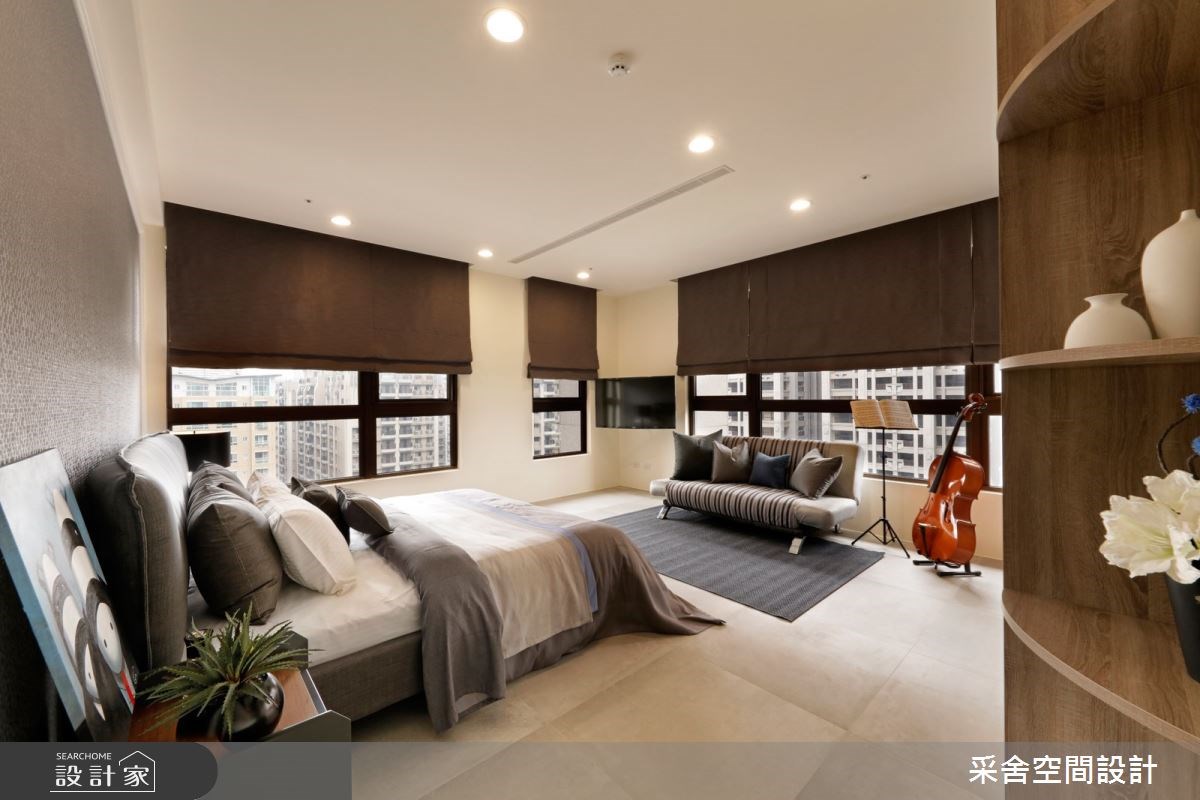 80 坪的混搭風大宅，屋主長期在國外工作，習慣外國的