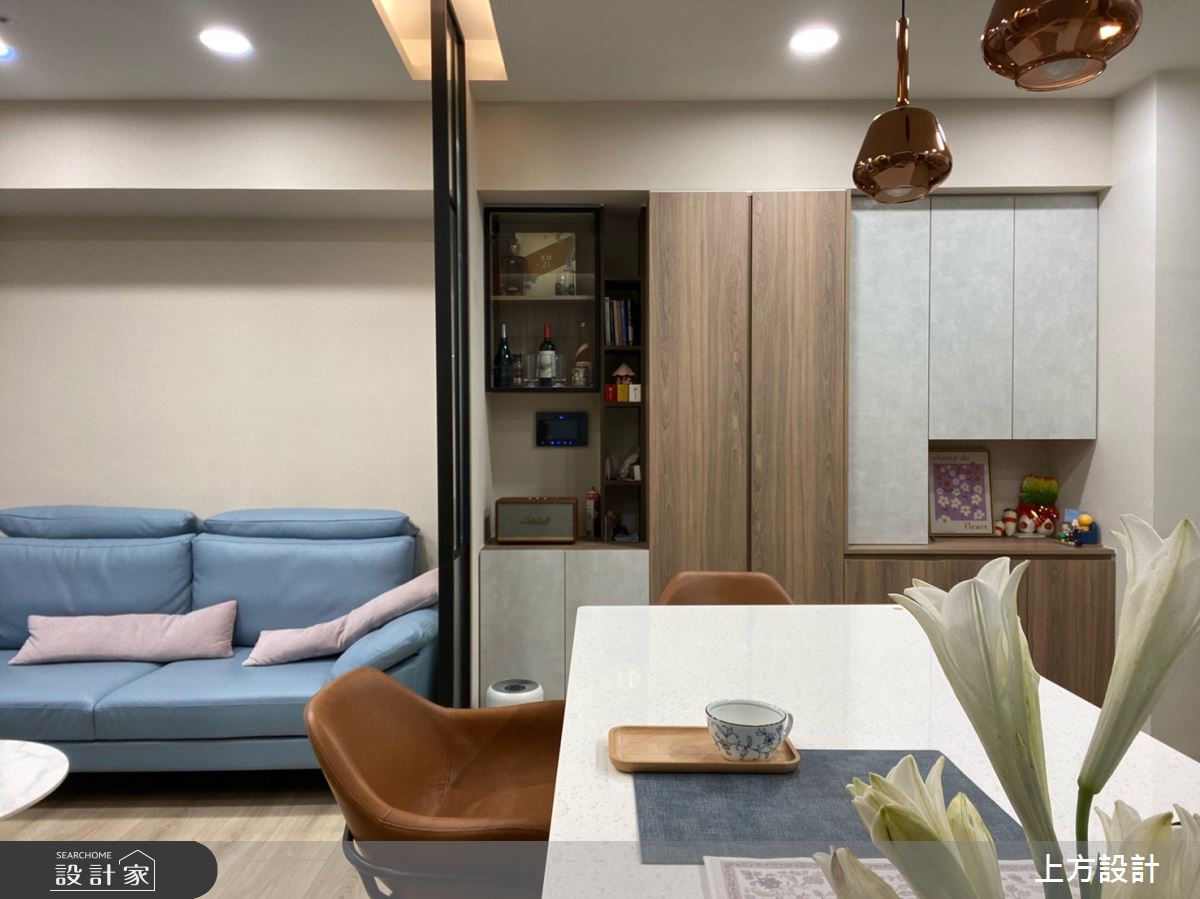 屋主購入座落於高鐵附近的新建案,為一間適合單身貴族