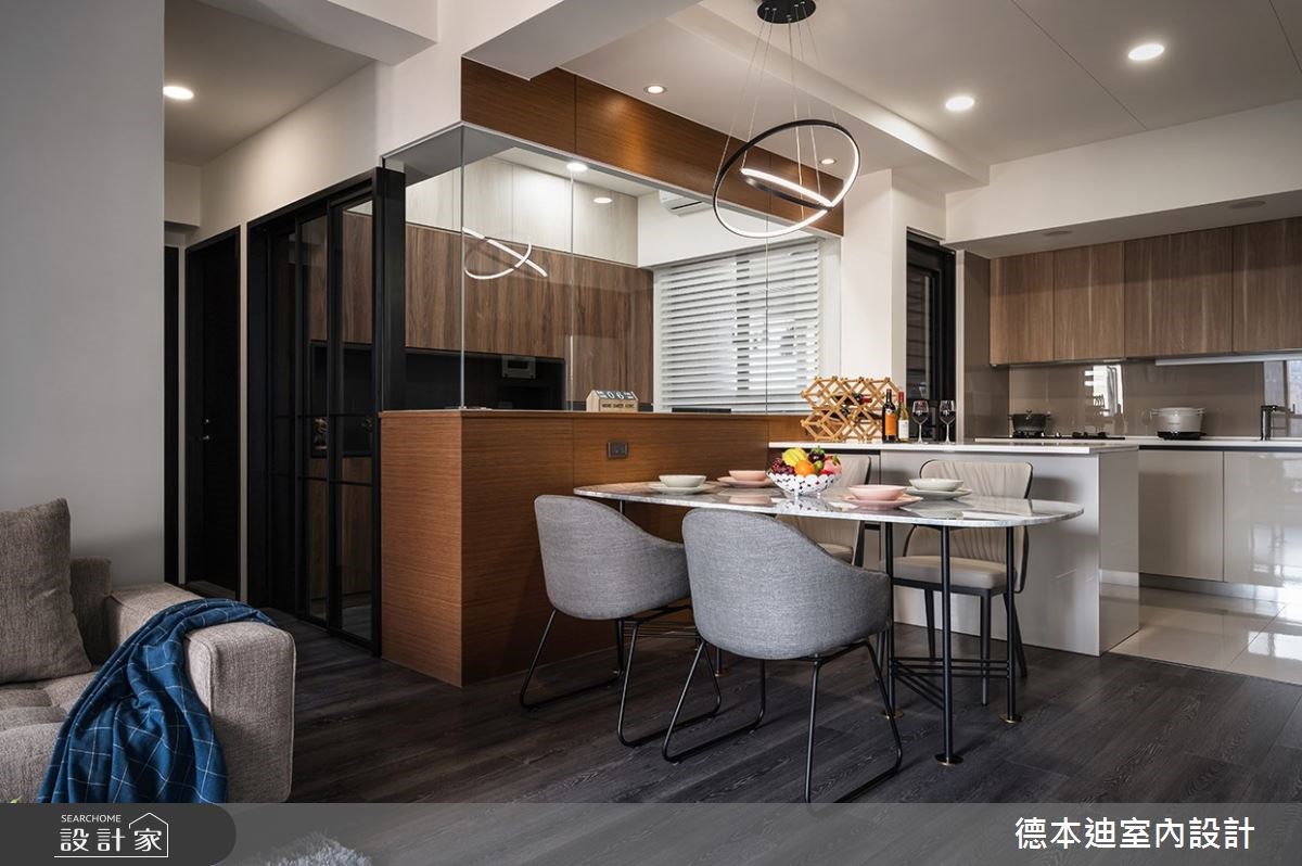 從事科技業的屋主買下這間26坪預售屋,二度邀請德本迪