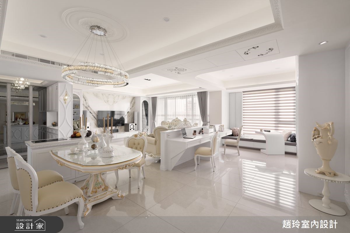 白手起家的屋主夫妻買下這間80坪大宅,卻各自喜歡新古