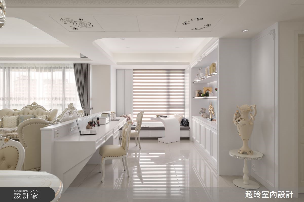 白手起家的屋主夫妻買下這間80坪大宅,卻各自喜歡新古