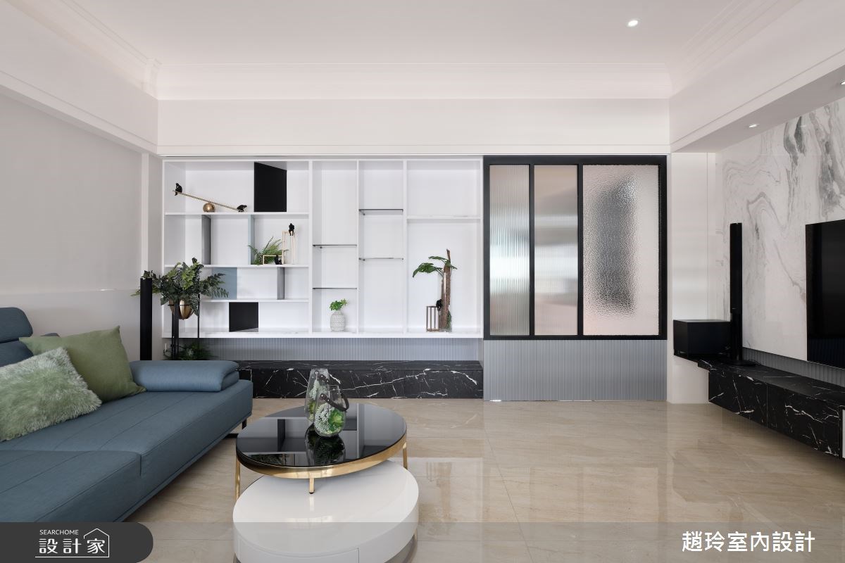 120 坪的混搭風透天別墅,由於屋主擁有很多個人收藏,