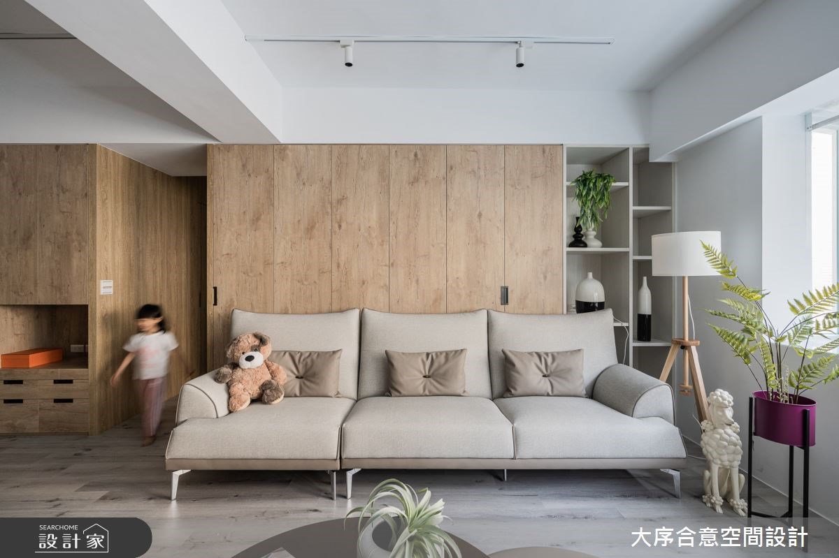 設計師會給予專業的軟裝建議,幫助你建立生活舒適感。 設計師會給予專業的軟裝建議,幫助你建立生活舒適感。