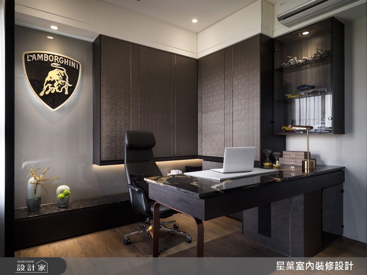 身為藍寶堅尼車友的男屋主，對超跑的線條美感、科技與