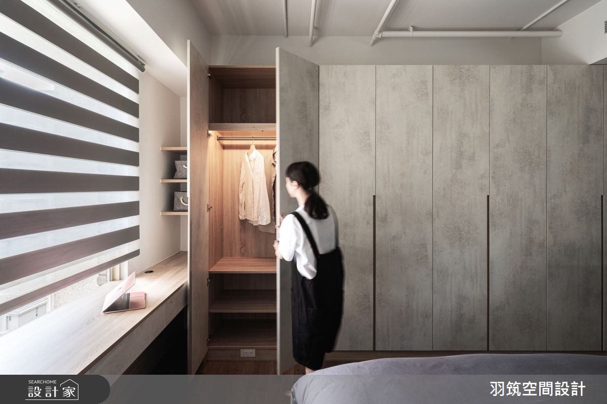 室內35坪的空間,原有動線不佳、收納不足的問題,經設