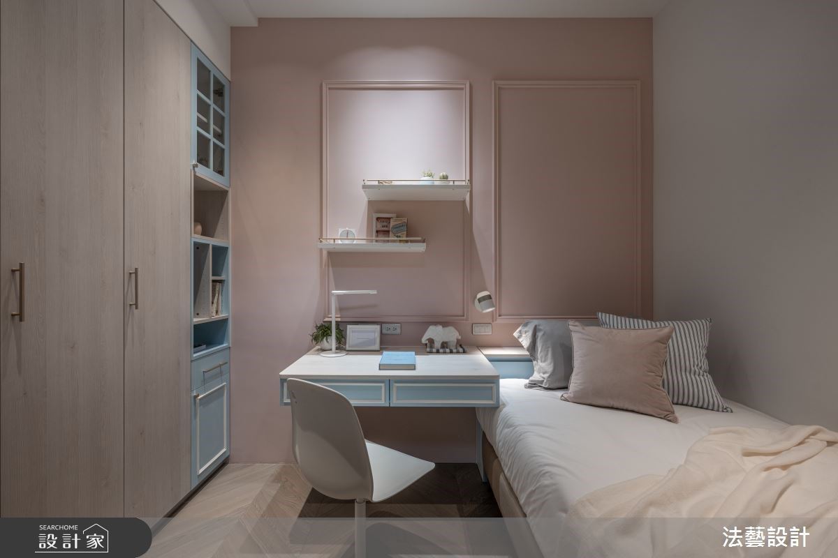 女兒房加入線板元素,點綴空間精緻度。 女兒房加入線板元素,點綴空間精緻度。