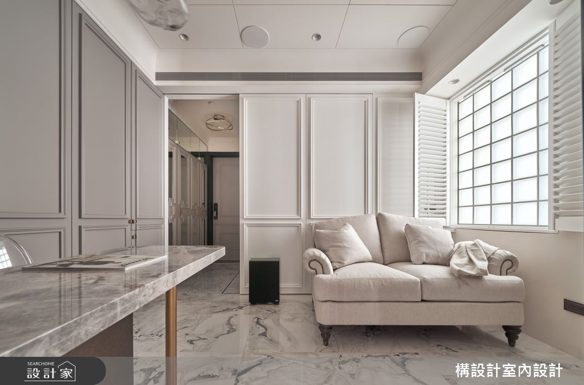 9坪的新成屋居住成員是1位女性，喜歡有特色的法式新古