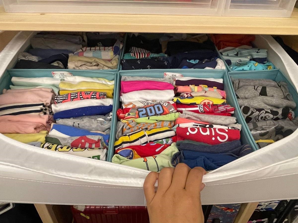 網友Aileen Wu一家五口加上一狗，住在室內33坪的房子